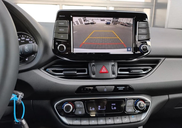 Hyundai I30 cena 98318 przebieg: 5, rok produkcji 2023 z Ostrzeszów małe 254